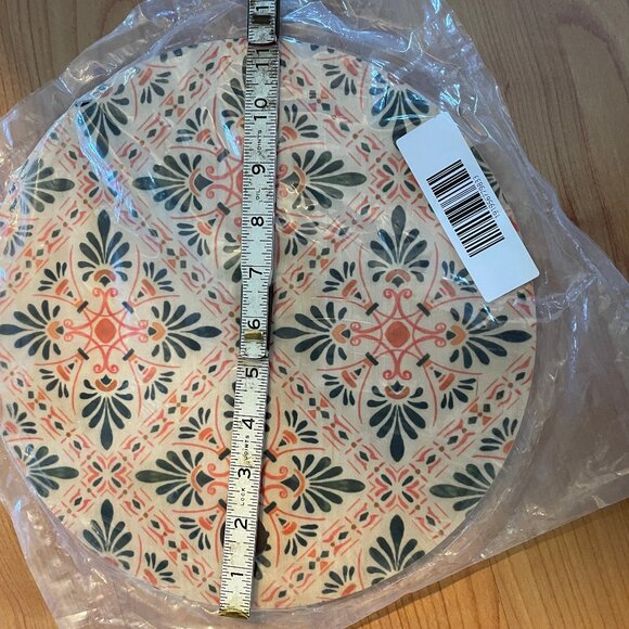 NWT Decorative Natural Birch Wood Round Cutting Board W 11.5" / D 11.5" / H 0.5" - Picture 2 of 9